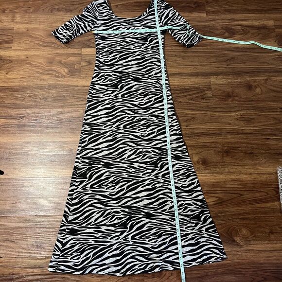 DG Zebra Print Midi Dress Black/White Junior Womens Size Medium Flowy Loose Fit - Picture 5 of 7